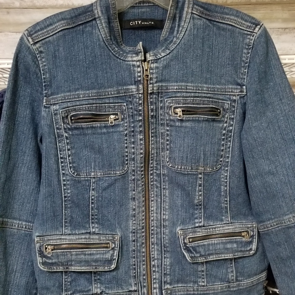Jean Jacket - Picture 2 of 5